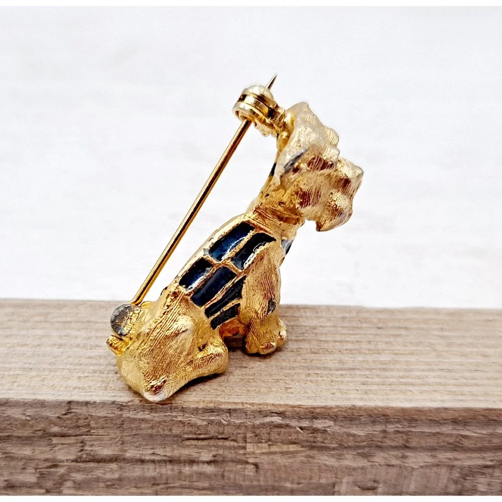 Vintage Goldtone English Bulldog Brooch – Blue Enamel Sweater, Rhinestone Eyes